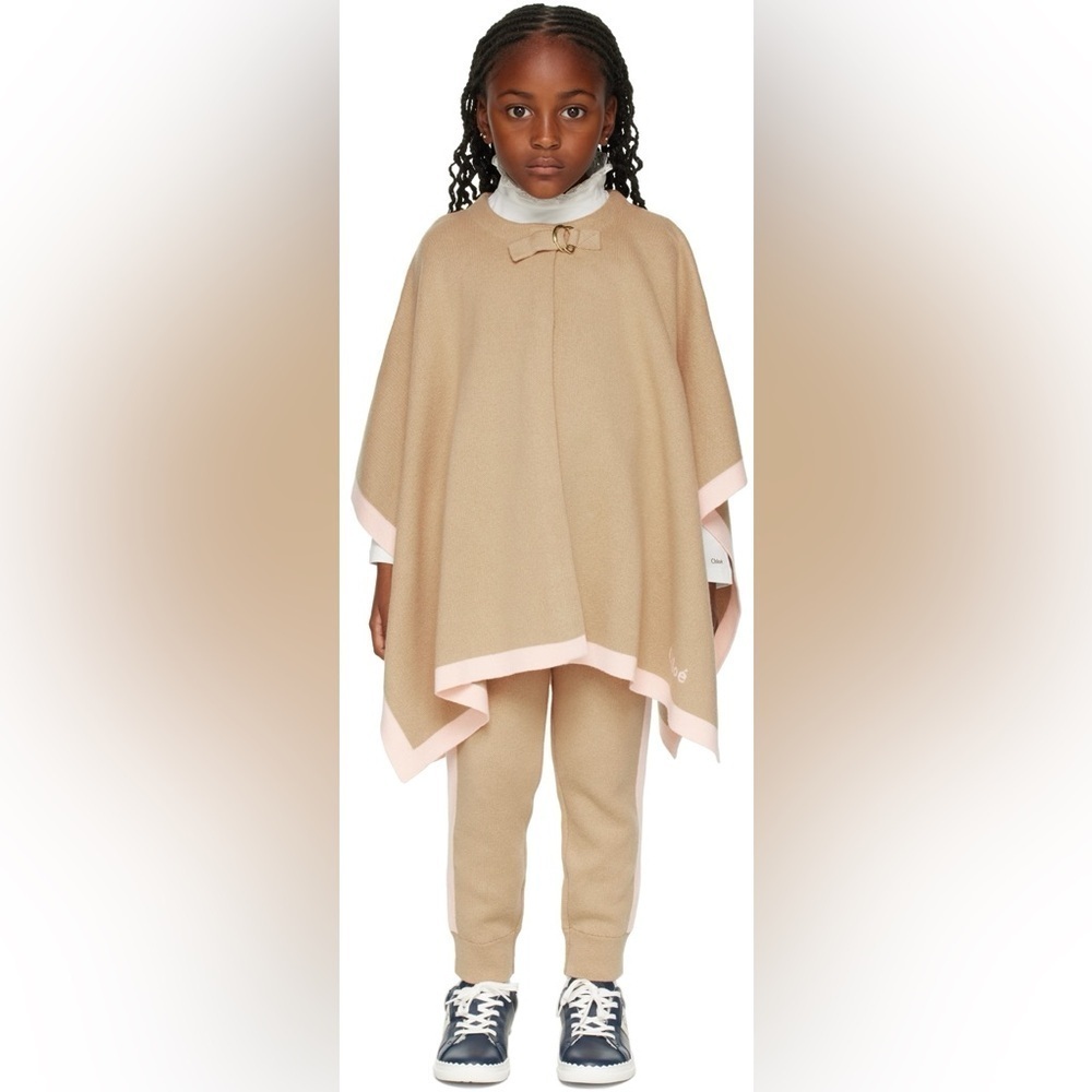 CHLOÉ
Kids Stone Cotton And Wool Cape With Buckle - Picture 3 of 16